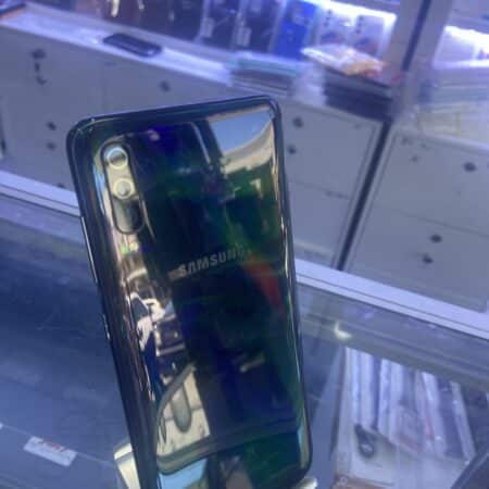Samsung Galaxy A70 - 128GB - 6GB RAM - Black (Unlocked) AU STOCK + WARRANTY