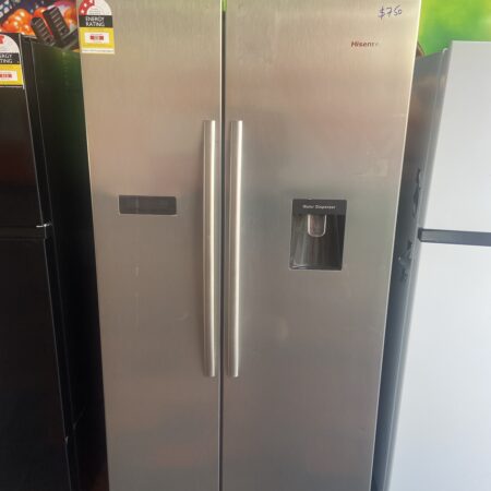 HISENSE 624 L SIDE BY SIDE REFRIGERATOR FOR $750