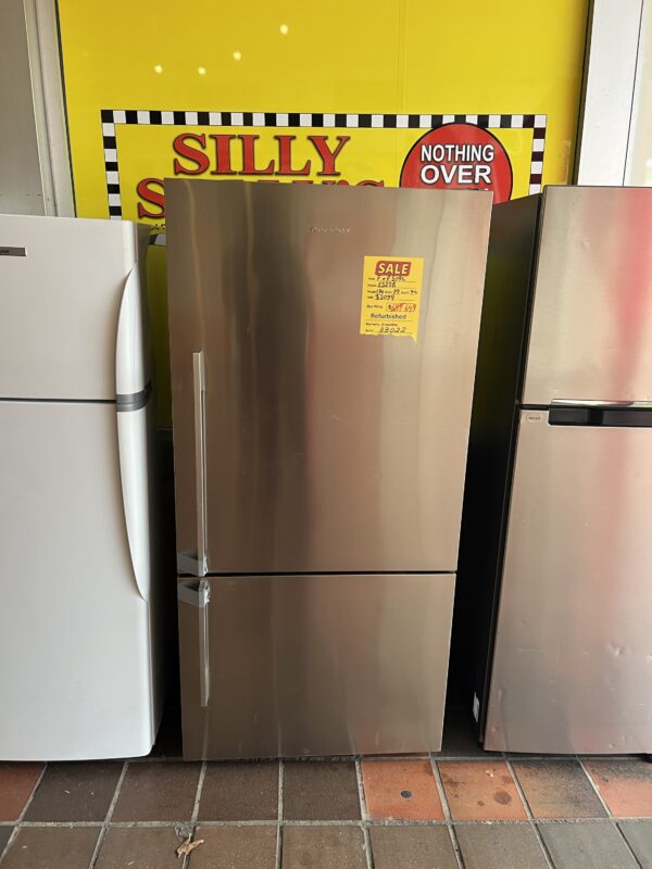 REFURBISHED FISHER AND PAYKEL 519  L FRIDGE FOR $649