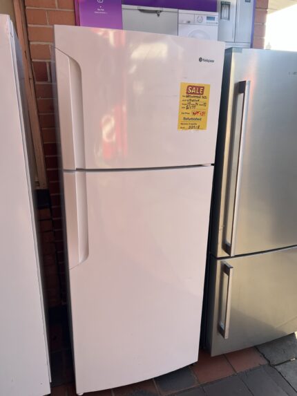 REFURBISHED WESTINGHOUSE 462 L TOP MOUNT FRIDGE FOR $439