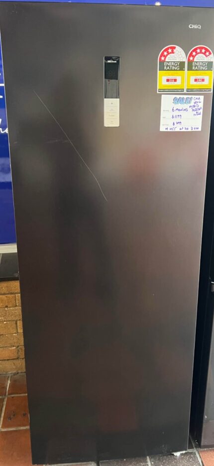 BRAND NEW , FACTORY SECONDS ,CHIQ 380 L HYBRID FREEZER AND FRIDGE FOR $799