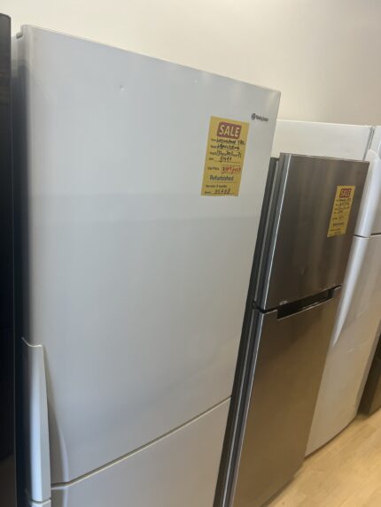 REFURBISHED WESTINGHOUSE 420 L BOTTOM MOUNT FRIDGE FOR $429