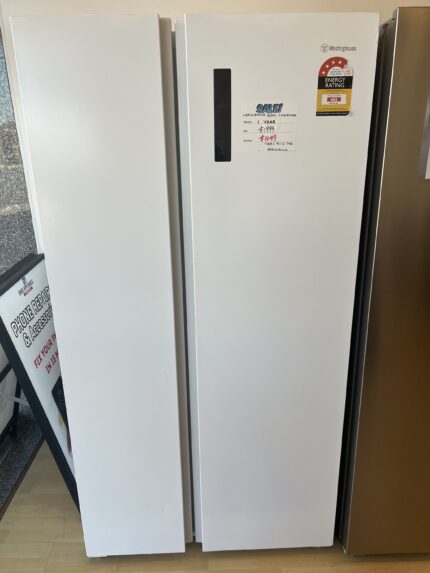 BRAND NEW FACTORY SECONDS  WESTINGHOUSE 624 L SIDE BY SIDE REFRIGERATOR for $1049